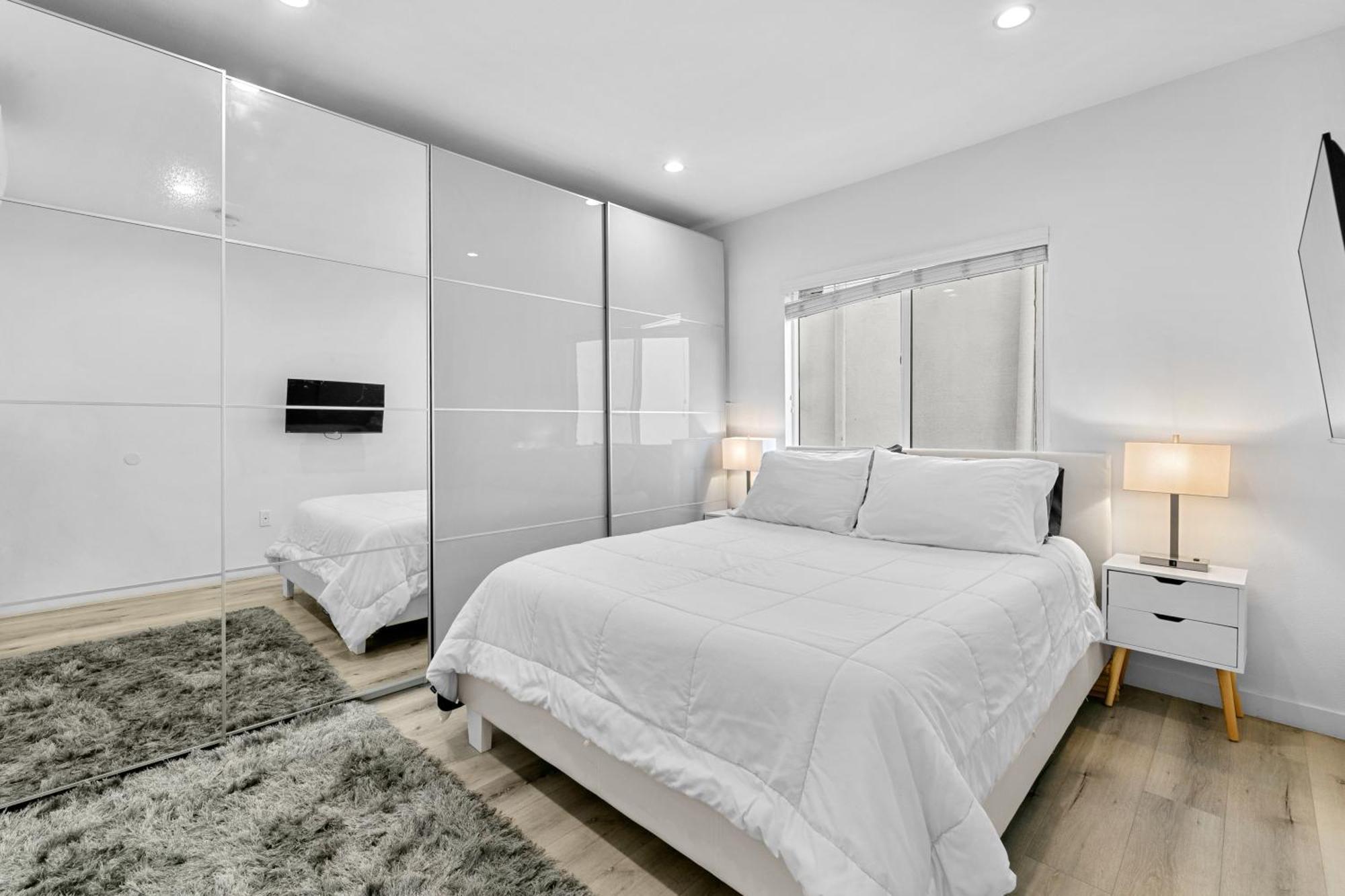 Muirfield Chic City Bungalow With Parking Los Angeles Kültér fotó